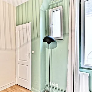 Au Centre De - 14eme Arrondissement Appartement