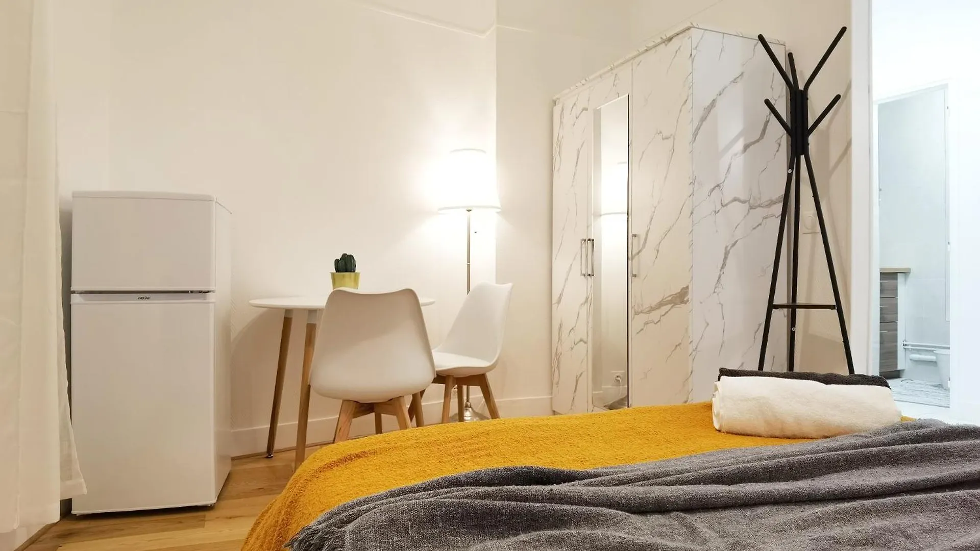 Luminous Renovated Studio Near Porte D'Orleans T3A Paris 0*,  France
